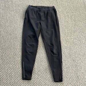 Men’s Hybrid Lululemon Jogger